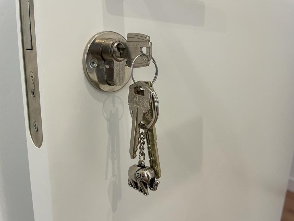 Habitacion Privada En El Centro De Bilbao Eksteriør billede